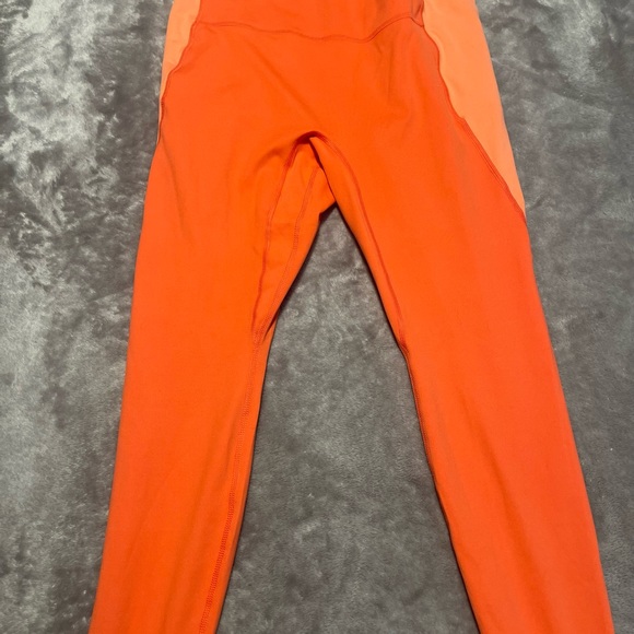Salmon colored XL leggings. - Picture 4 of 6